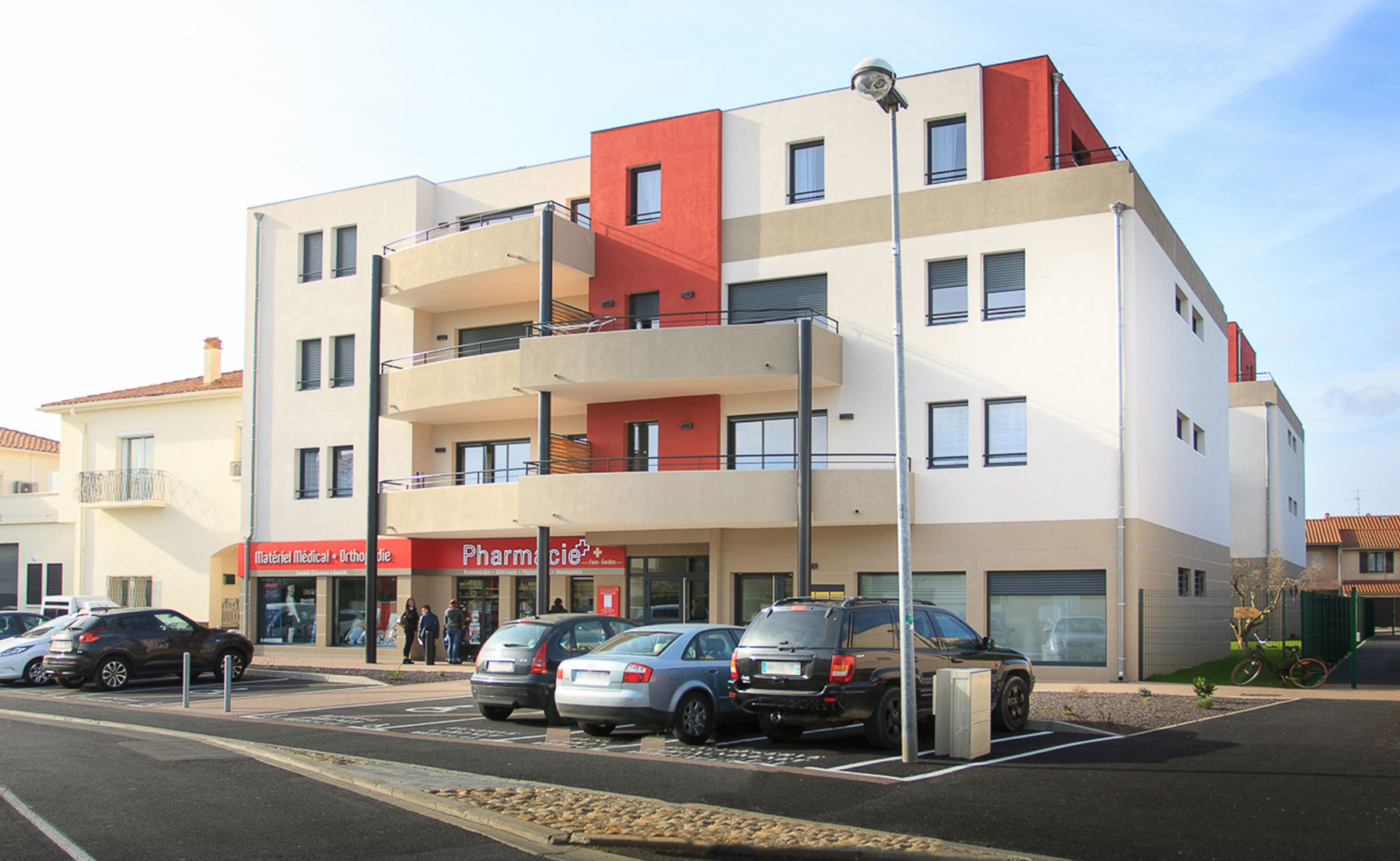 Construction en VEFA de la résidence La Savoureuse comprenant 2 immeubles de logements avec locaux professionnels et parkings couverts à Rivesaltes