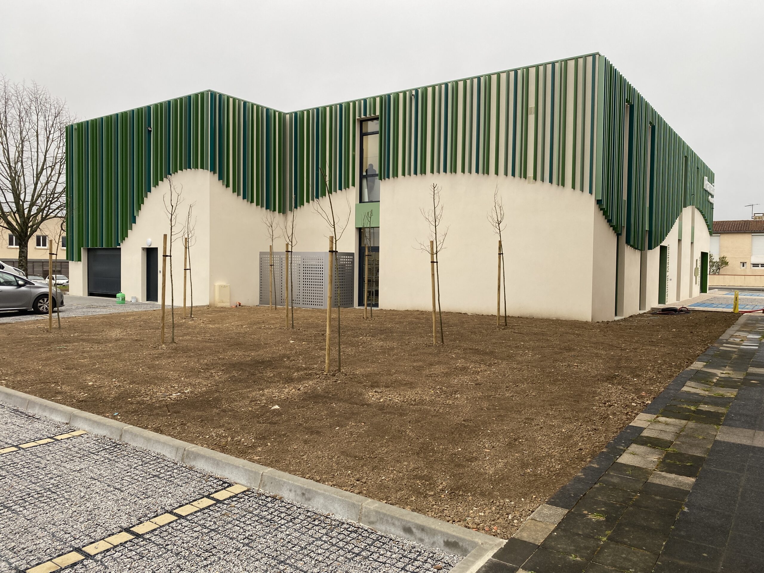 LEONARD ARCHITECTURE - PHARMACIE DU MARCHE